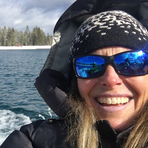 Meet your Posher, Lisa